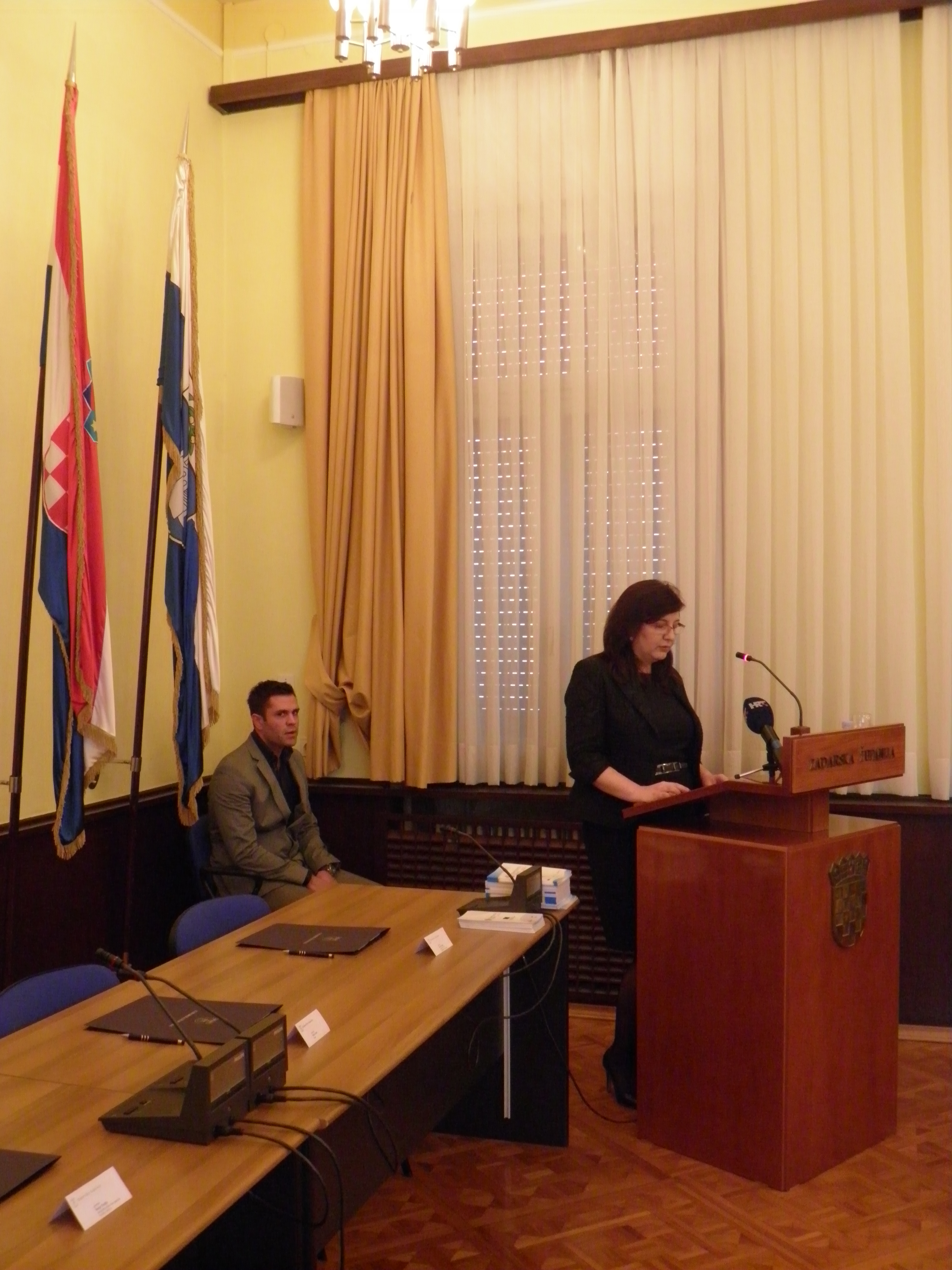 Održana početna konferencija projekta ” STEP FORWARD –  Korak naprijed u jačanju kapaciteta Lokalnog partnerstva za zapošljavanje Zadarske županije”