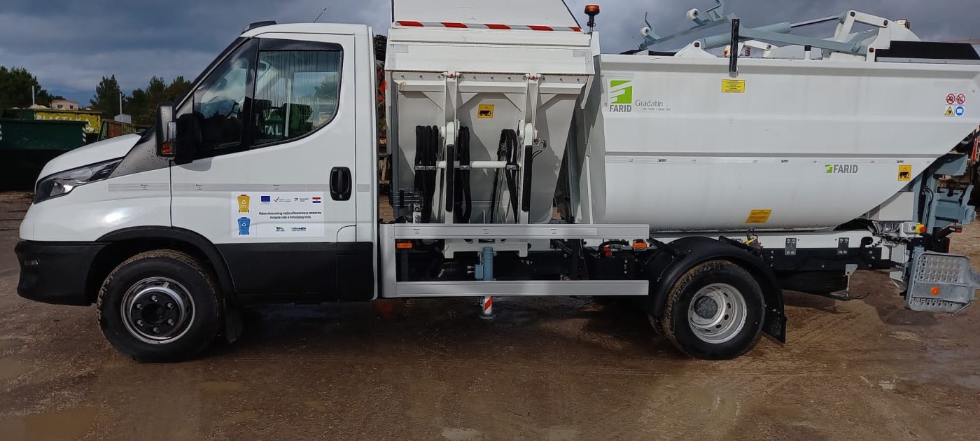 Završena provedba projekta „Nabava komunalnih vozila za odvojeno prikupljanje otpada za Čisti otok d.o.o. Vir&#039;&#039;